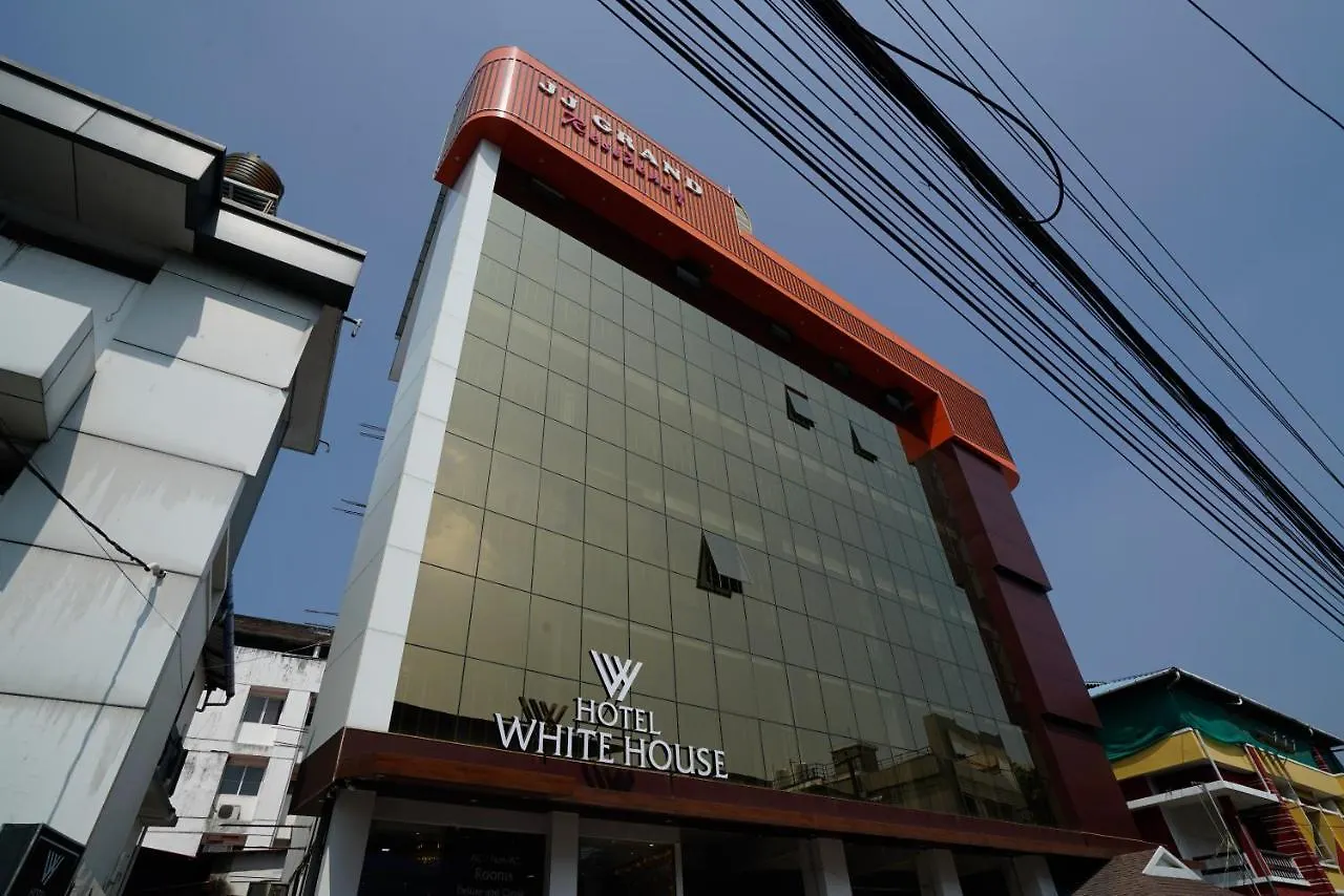Hotel Signature Cochin Kochi