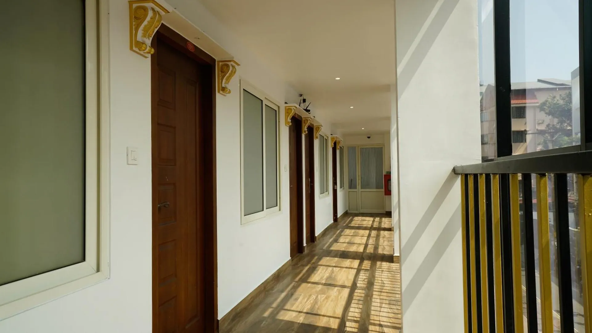 Hotel Signature Cochin Kochi