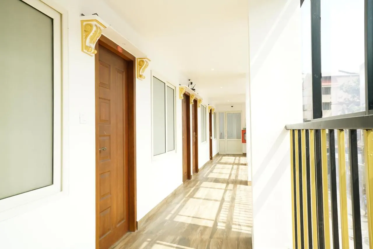 ***  Hotel Signature Cochin Kochi India