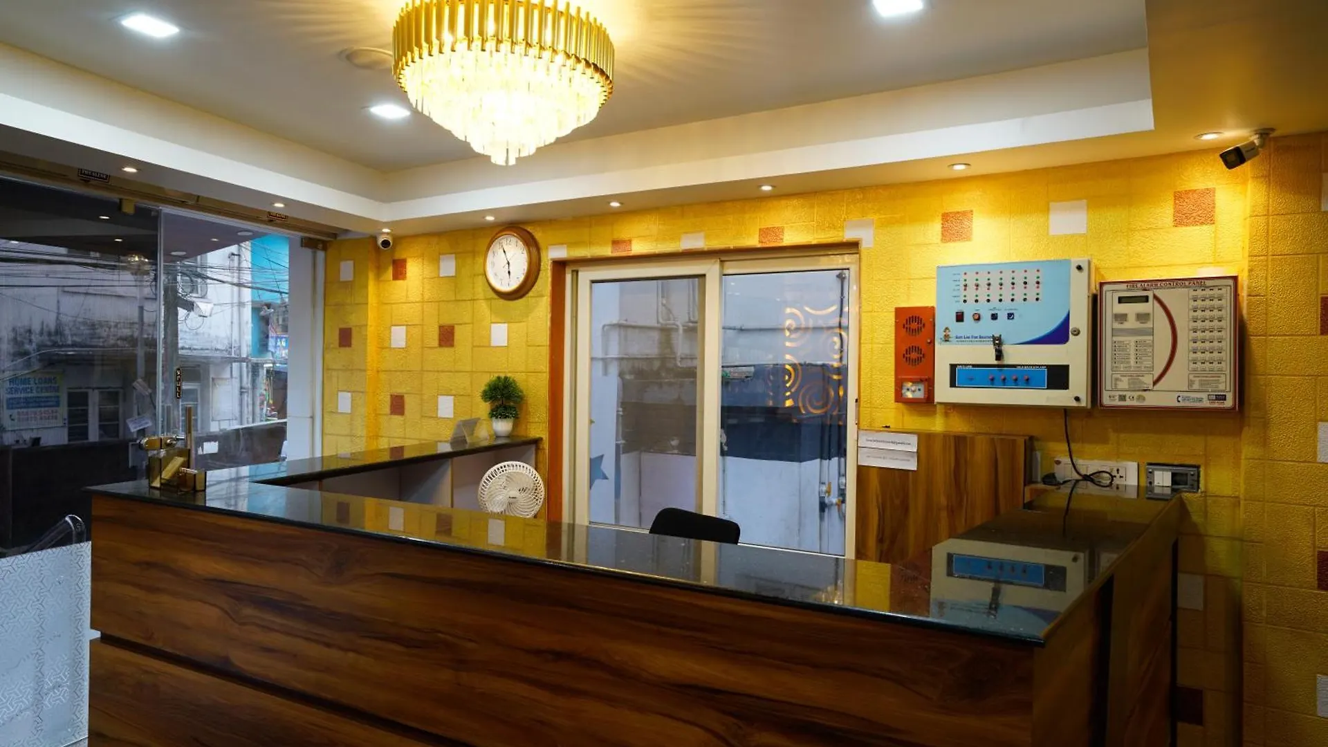 Hotel Signature Cochin Kochi 3*,