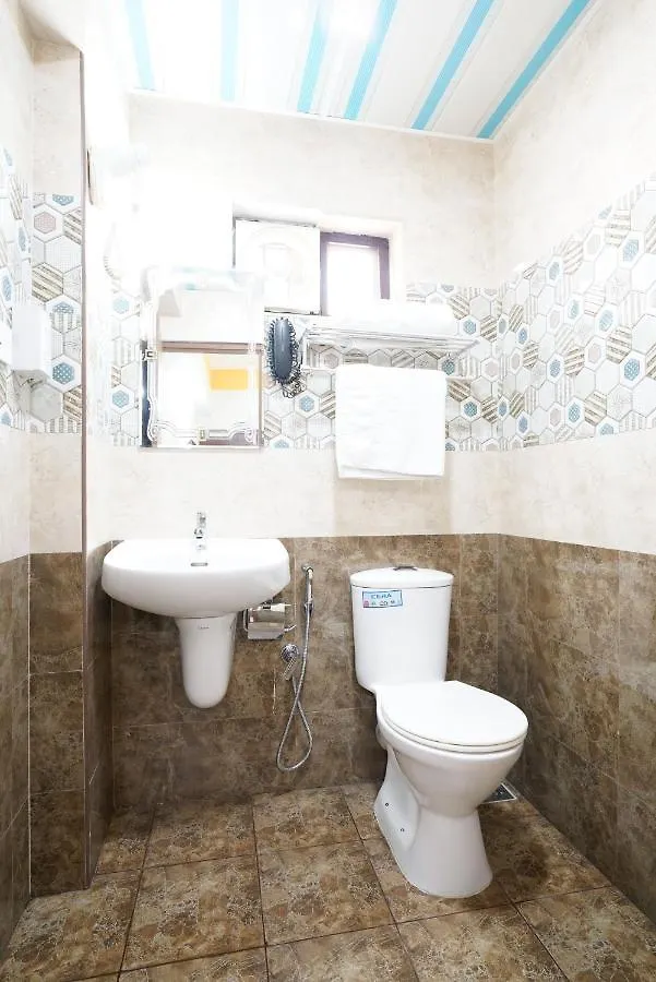 Hotel Signature Cochin Kochi 3*,